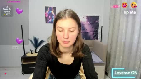 Sofia online show from March 2026 01:28:01 PM