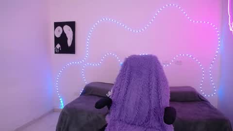 sofia_tgn online show from April 2026 07:17:02 PM