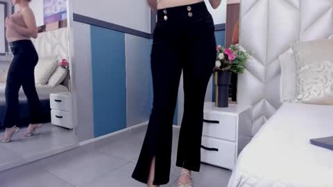 Sofia online show from March 2026 04:46:01 PM