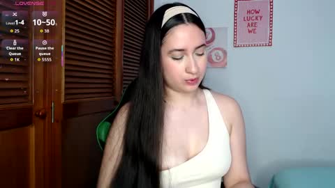 sofiaduque_26 online show from April 2026 07:14:01 PM