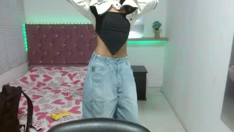 sofiasexygirl69 online show from July 2026 01:36:02 PM