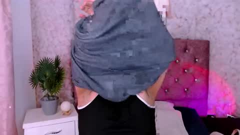 SOFIA online show from April 2026 12:21:01 PM