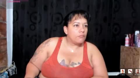 Snapshot of sofie_storm chatting on June 2026 11:25:01 AM Vicky online show from June 2026 11:25:01 AM