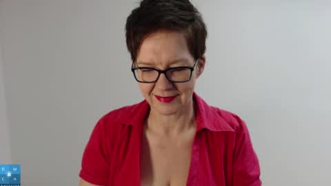 Sofie Velvet online show from December 2025 07:03:01 AM