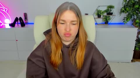 sofii_darling online show from March 2026 05:42:02 PM