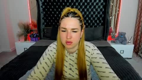 sofii_darling online show from March 2026 05:24:02 PM