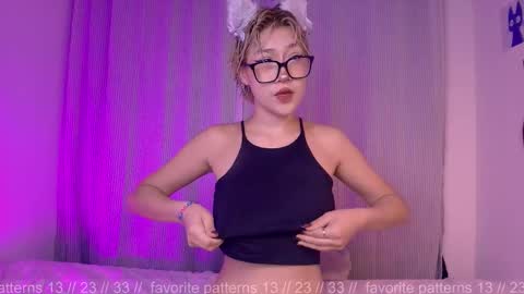 Sofii  online show from November 2025 11:04:02 PM