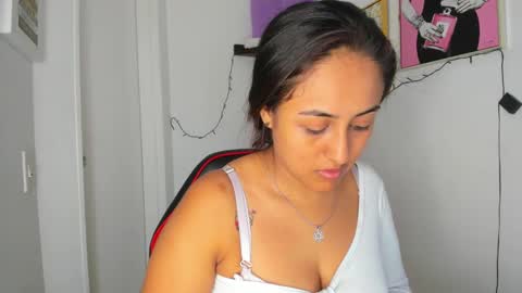 sofiia rodriguez online show from March 2025 02:51:02 PM