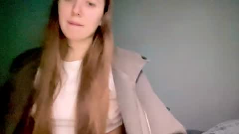 sofimayer online show from June 2026 09:58:01 PM