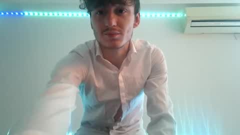 Snapshot of softedgeboy chatting on November 2025 12:19:02 PM Nero Radian online show from November 2025 12:19:02 PM