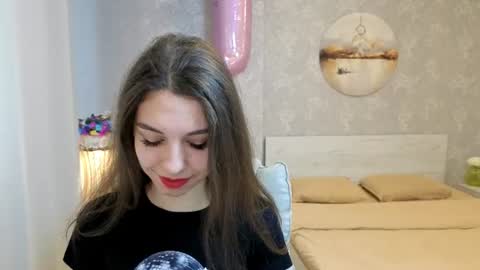 Kelly online show from June 2026 09:14:01 AM