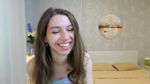 Kelly online show from July 2026 01:17:01 PM