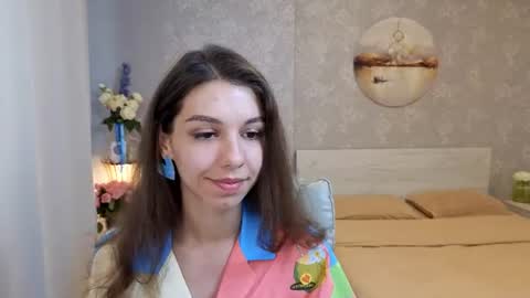 Kelly online show from July 2026 01:48:01 PM
