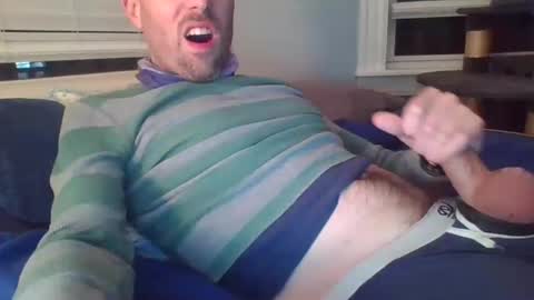 Snapshot of somervilleguy chatting on March 2025 02:06:02 AM somervilleguy online show from March 2025 02:06:02 AM