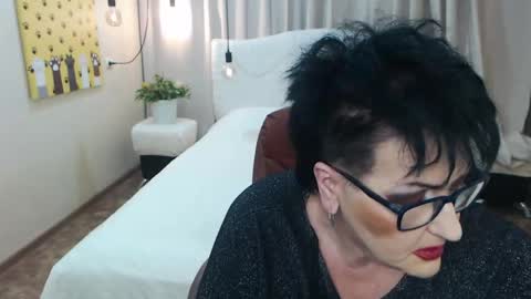 Snapshot of sondrariddle chatting on May 2026 07:09:01 PM sondrariddle online show from May 2026 07:09:01 PM