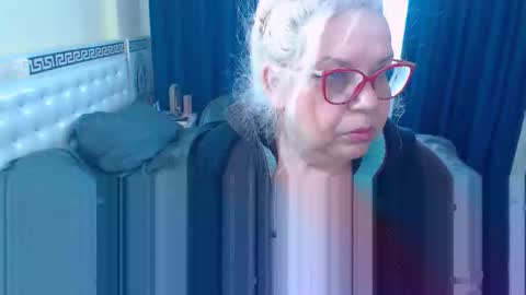 Sonya online show from April 2026 11:38:01 AM