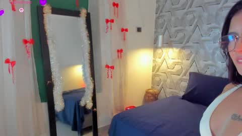 sophie online show from March 2026 07:09:02 AM