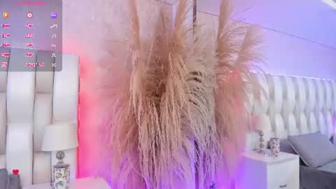 Snapshot of sophi_rae chatting on July 2026 07:09:01 PM Sophi Rae online show from July 2026 07:09:01 PM