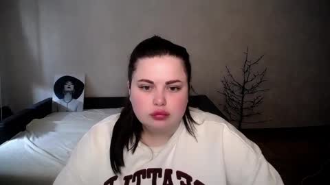 sophia__olsen online show from April 2026 05:49:02 AM