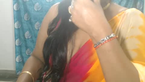 Snapshot of sophia_indian chatting on June 2026 05:27:01 PM Sophia Tamil online show from June 2026 05:27:01 PM