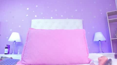 Sophia  online show from January 2026 07:50:02 PM