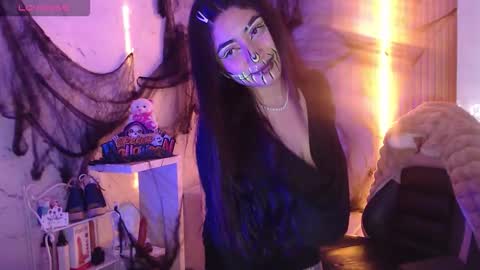 Sophia online show from October 2025 02:42:02 PM