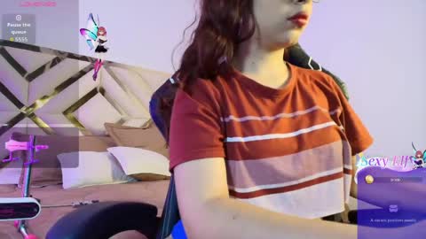 sophia_velvett online show from April 2026 12:19:02 PM