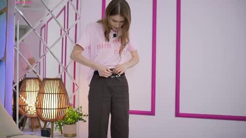 Sophia online show from June 2026 01:16:02 PM
