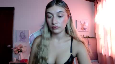 SophiaLee online show from March 2026 09:21:02 PM