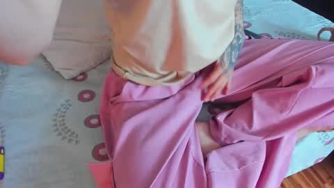 sophiamiller6 online show from April 2026 01:23:01 PM