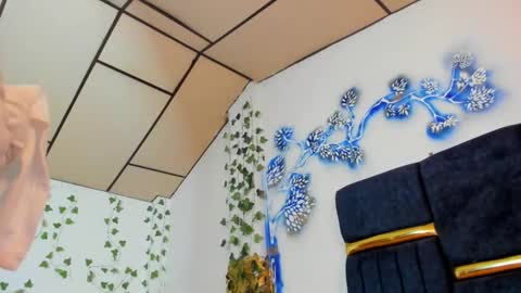 sophiamiller6 online show from April 2026 02:44:02 PM