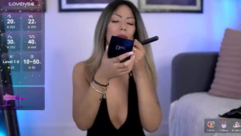 Sophie online show from March 2026 03:18:02 AM