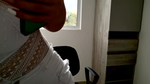 Sophie online show from January 2025 10:23:01 PM