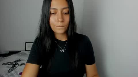 Sophie online show from March 2025 10:53:01 PM