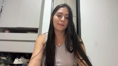 Sophie online show from May 2026 03:46:01 AM