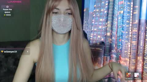 Sophie online show from March 2026 09:04:01 AM