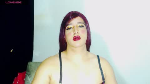sophiehillsxo online show from June 2026 05:55:02 PM