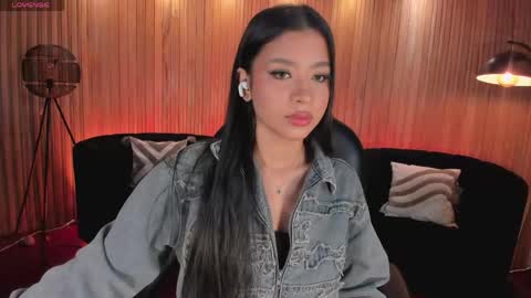 Sophie Houston online show from April 2026 03:34:02 AM