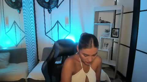 sophiewatson_ online show from July 2026 12:55:01 PM