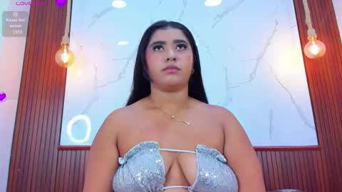 Sophii  online show from February 2026 12:23:02 PM