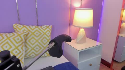 Sophy online show from April 2026 11:48:02 AM