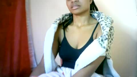 Snapshot of sourayaa chatting on June 2026 07:23:01 PM sourayaa online show from June 2026 07:23:01 PM