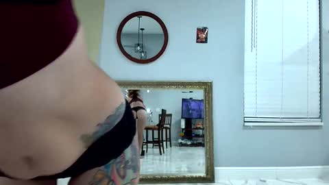 Southern MILF online show from May 2026 02:05:02 AM