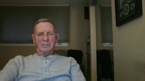 Snapshot of sox1957 chatting on February 2026 10:28:01 PM sox1957 online show from February 2026 10:28:01 PM