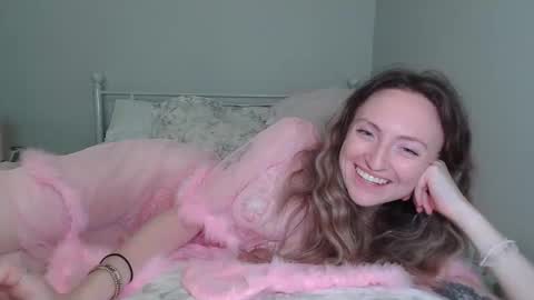 Margo online show from September 2025 01:27:01 AM