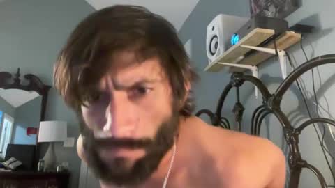 TrndSettrz online show from February 2025 11:26:01 PM