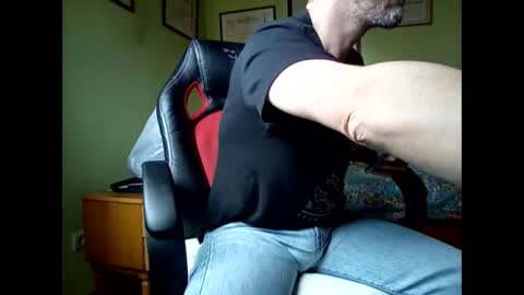 Manu  online show from April 2026 03:59:02 PM