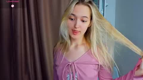 Mary online show from April 2026 06:49:02 PM