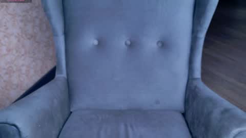 Nicole online show from April 2026 05:49:01 AM