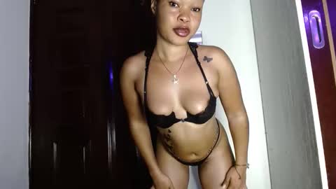 Spicy kerrine online show from November 2025 12:42:02 AM